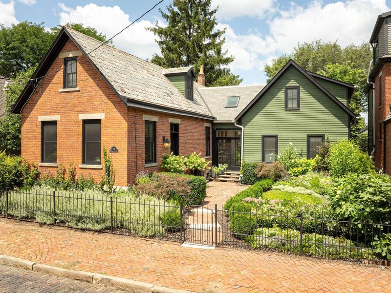 318 Jackson Street, Columbus, OH 43206 Photo 1
