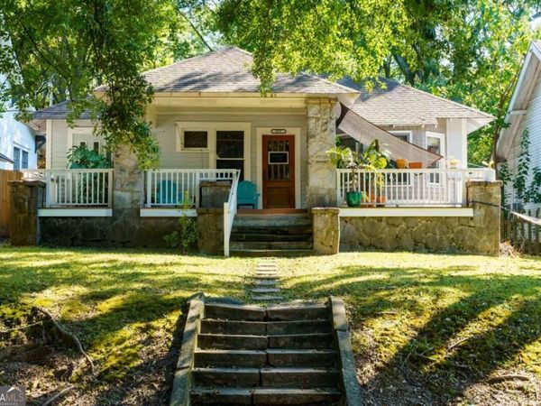 957 Saint Charles Avenue NE, Atlanta, GA 30306