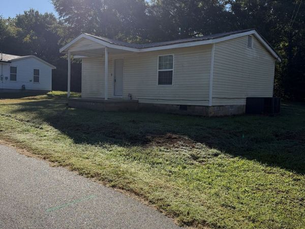 54 Geter Circle, Newnan, GA 30263