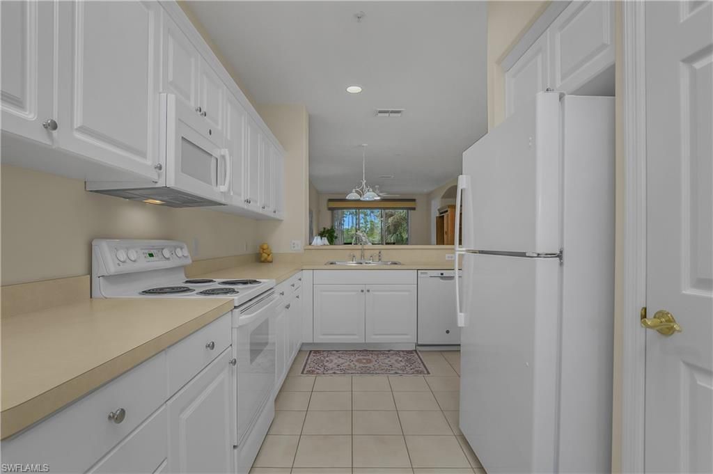 4863 Hampshire Ct, Unit 104, Naples, FL 34112 Photo