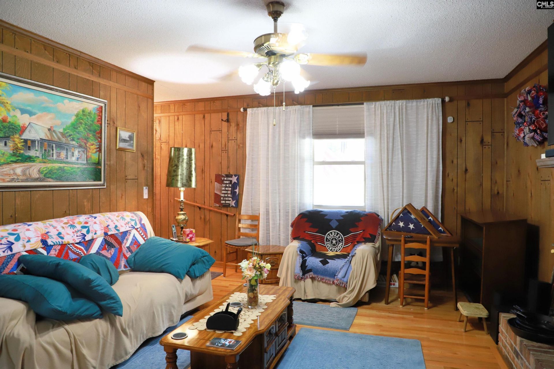 160 Kinghill Drive  Photo 10