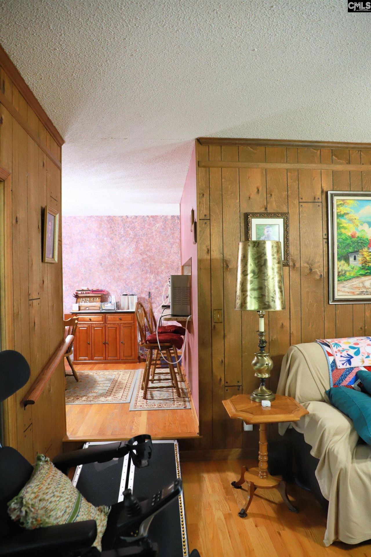 160 Kinghill Drive  Photo 12