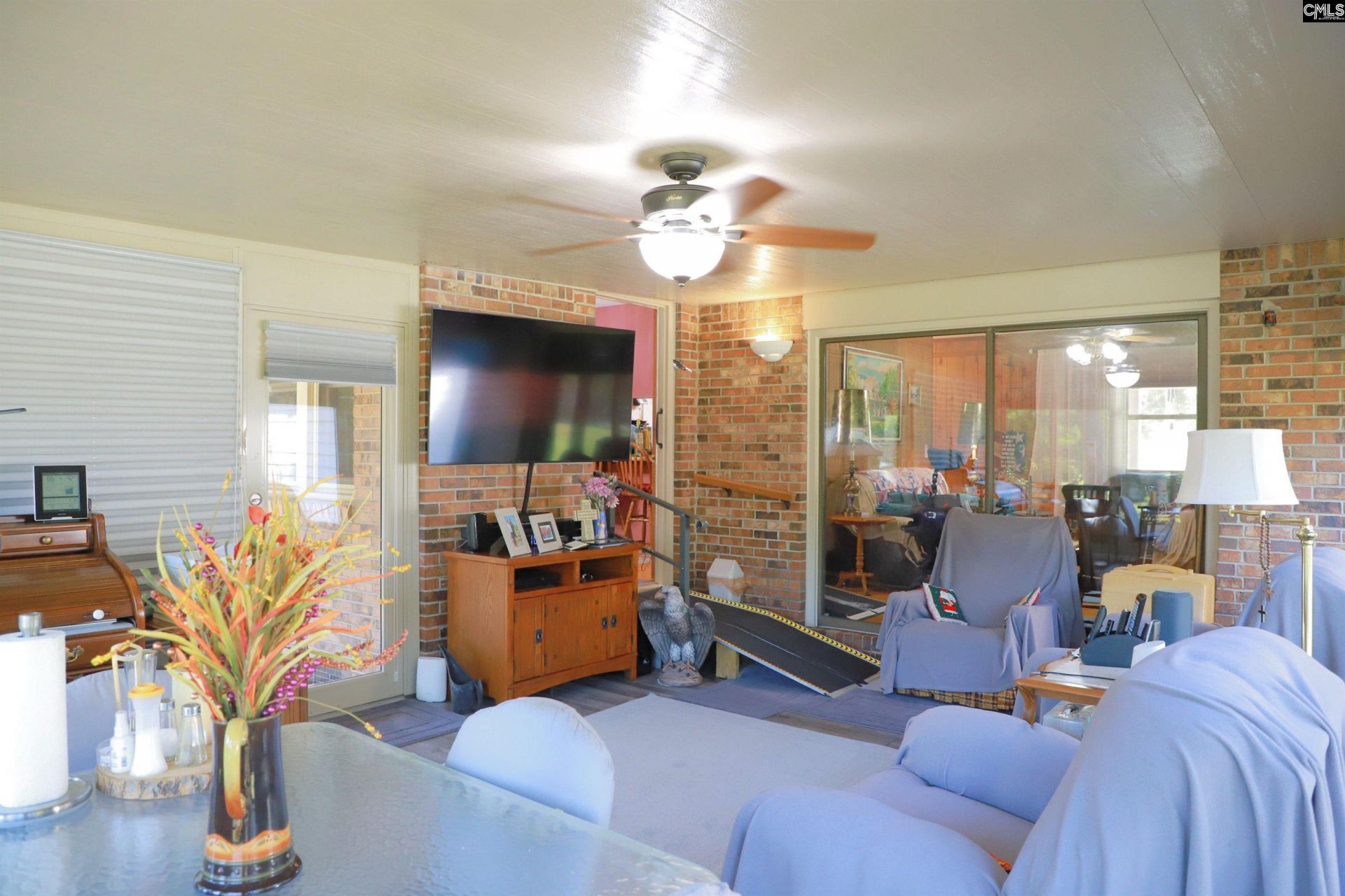 160 Kinghill Drive  Photo 32