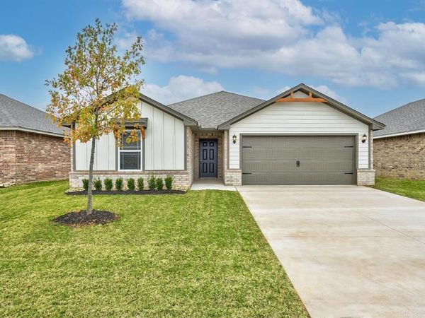1904 Palmatum Road, El Reno, OK 73036