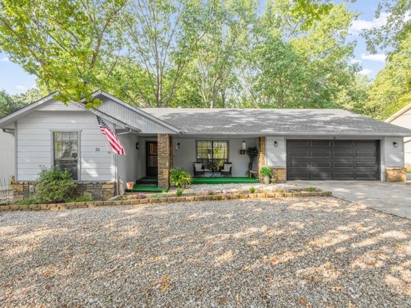 22 Sunderland Drive , Bella Vista, AR 72714