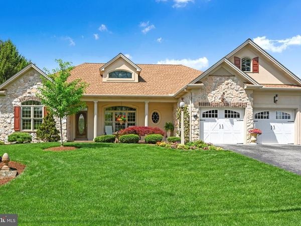 310 S FRANKLIN STREET , RED LION, PA 17356