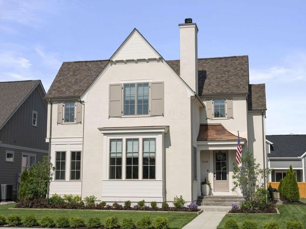 5542 Hickory Drive , Lewis Center, OH 43035