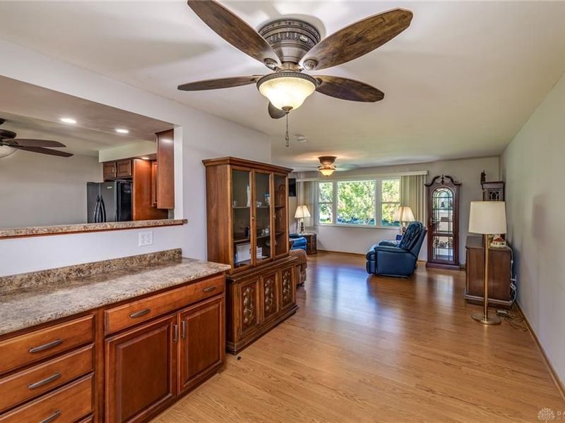 920 E Shoop Road, Tipp City, OH 45371 Photo 11