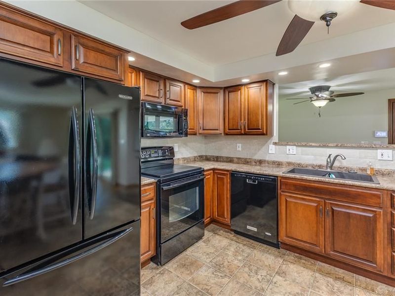 920 E Shoop Road, Tipp City, OH 45371 Photo 13