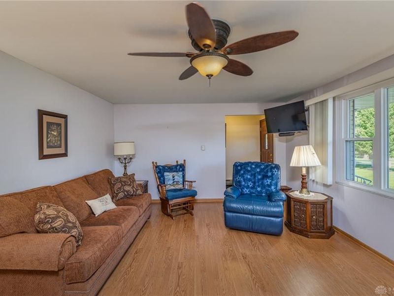 920 E Shoop Road, Tipp City, OH 45371 Photo 7