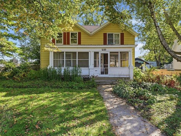 215 Main St, Horicon, WI 53032