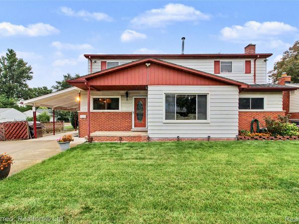 14676 Berwick Street , Livonia, Mi 48154