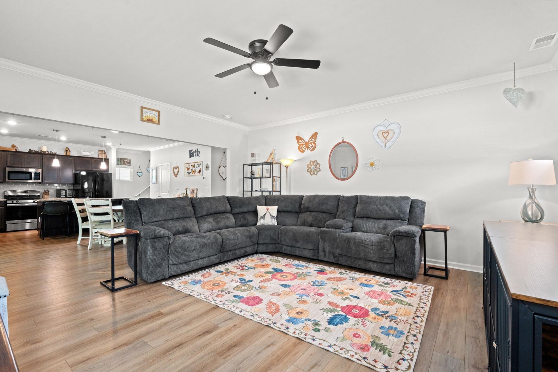 868 Agostino Dr. Photo 5