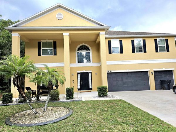 2508 Madewood Drive, Fort Pierce, FL 34981