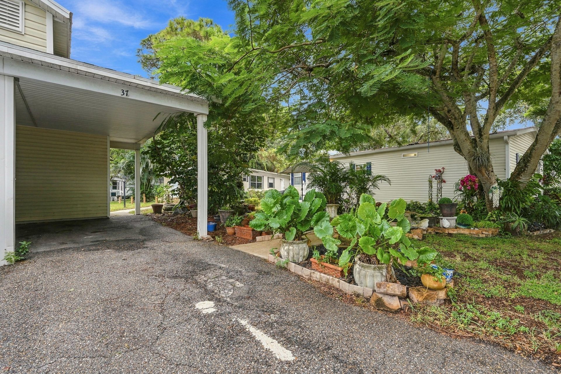 2555 Pga Boulevard, Unit 37, Palm Beach Gardens, FL 33410 Photo