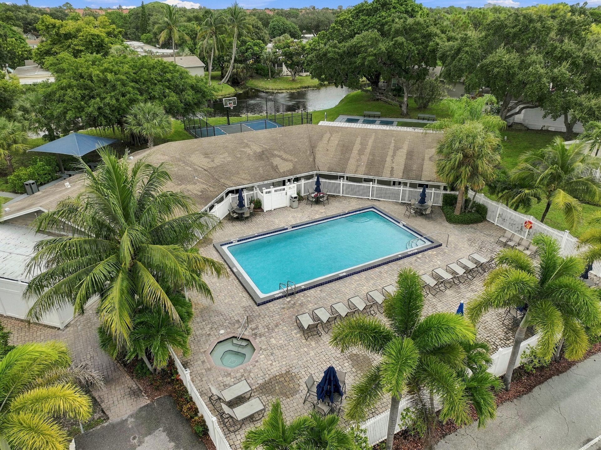 2555 Pga Boulevard, Unit 37, Palm Beach Gardens, FL 33410 Photo
