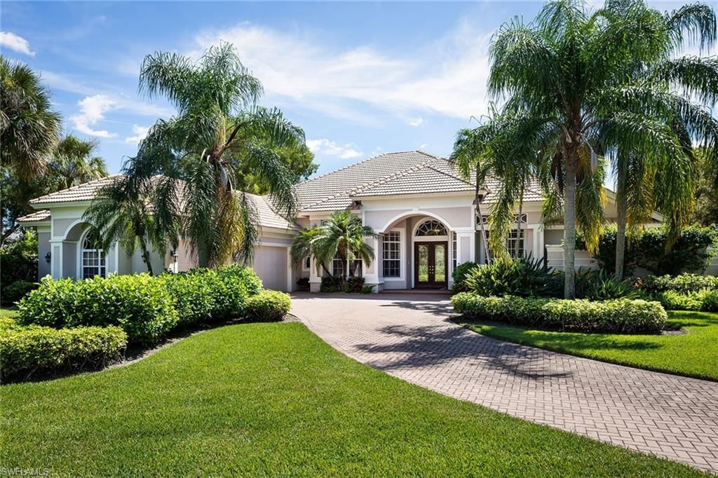 2370 Alexander Palm Dr, Naples, FL 34105 Photo