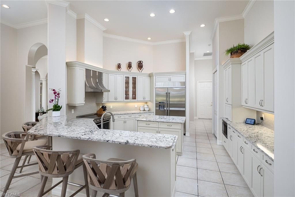 2370 Alexander Palm Dr, Naples, FL 34105 Photo