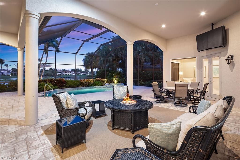 2370 Alexander Palm Dr, Naples, FL 34105 Photo
