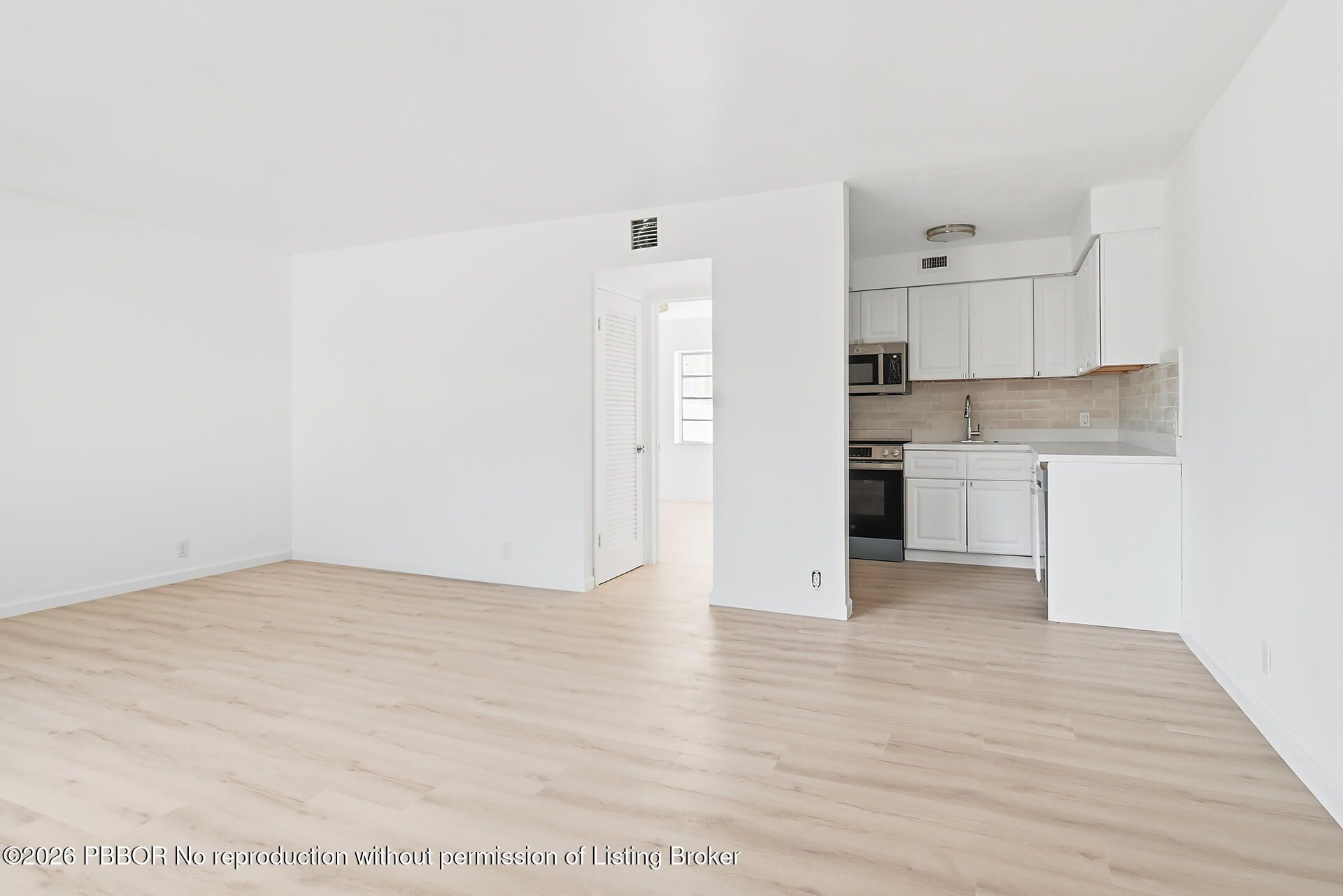 201 S Lakeside Drive, Unit 2, Lake Worth Beach, FL 33460 Photo