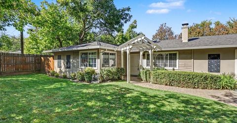 4725 Moore Way, Carmichael, CA 95608 Photo