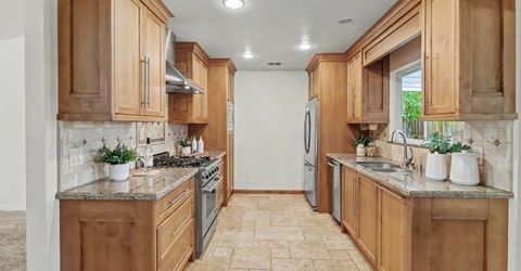 4725 Moore Way, Carmichael, CA 95608 Photo