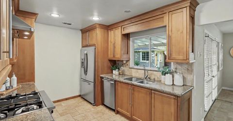 4725 Moore Way, Carmichael, CA 95608 Photo