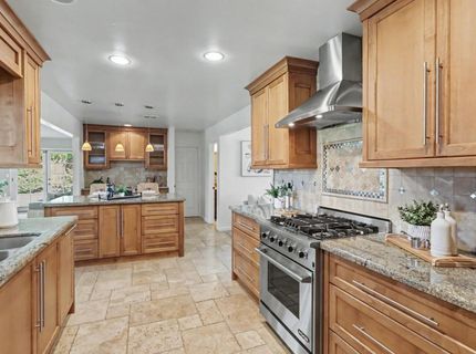 4725 Moore Way, Carmichael, CA 95608 Photo