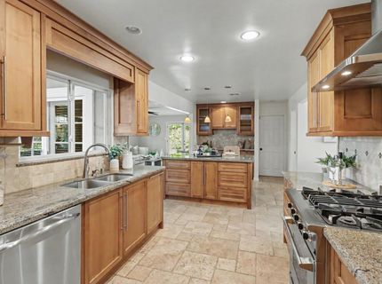 4725 Moore Way, Carmichael, CA 95608 Photo
