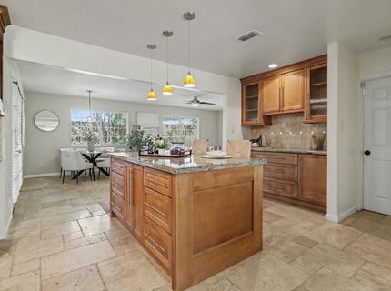 4725 Moore Way, Carmichael, CA 95608 Photo