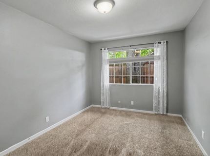 4725 Moore Way, Carmichael, CA 95608 Photo