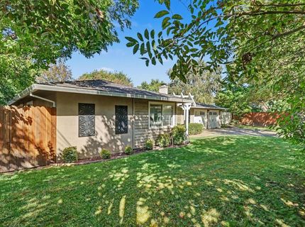 4725 Moore Way, Carmichael, CA 95608 Photo