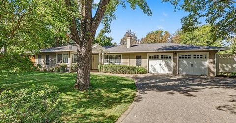 4725 Moore Way, Carmichael, CA 95608 Photo