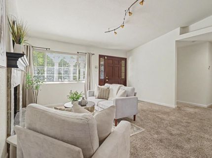 4725 Moore Way, Carmichael, CA 95608 Photo