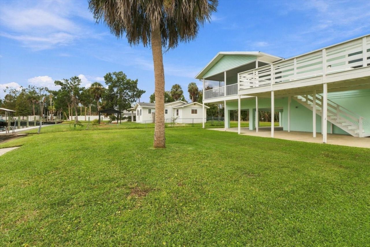 2060 NW 19th Street, Crystal River, FL 34428 Photo