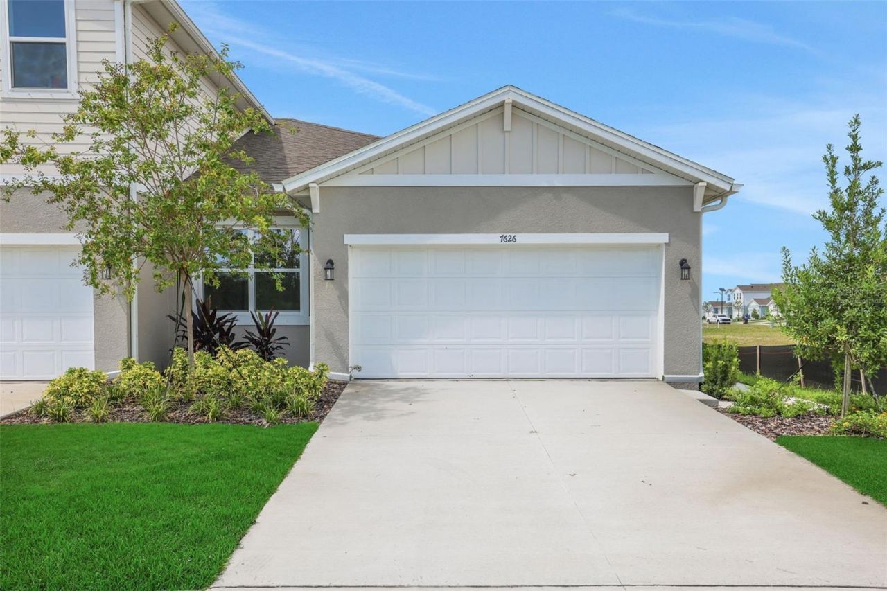 7546 Sea Oak Court , Parrish, FL 34219 Main Photo