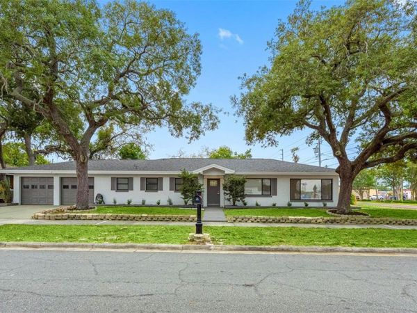 1005 APACHE TRAIL , CLEARWATER, FL 33755