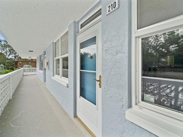 4720 LOCUST STREET NE, Unit 210, ST PETERSBURG, FL 33703
