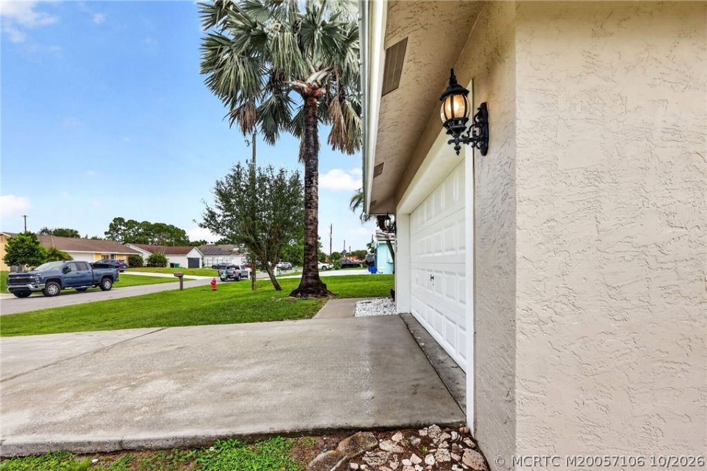 3449 SW Englewood Street Sw, Port Saint Lucie, FL 34953 Photo