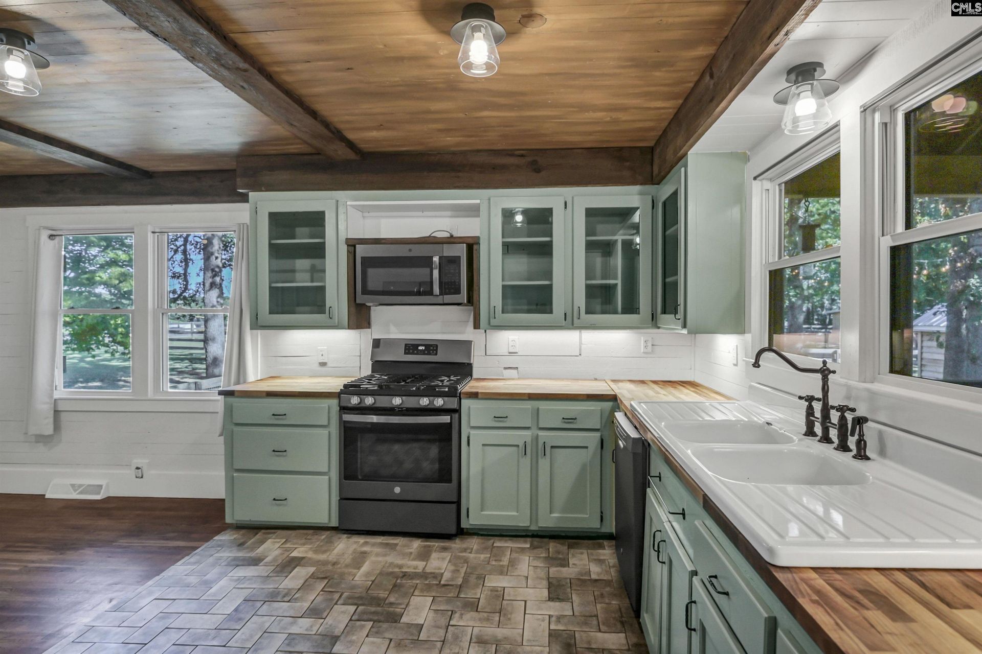 1055 Belo Road Photo 11