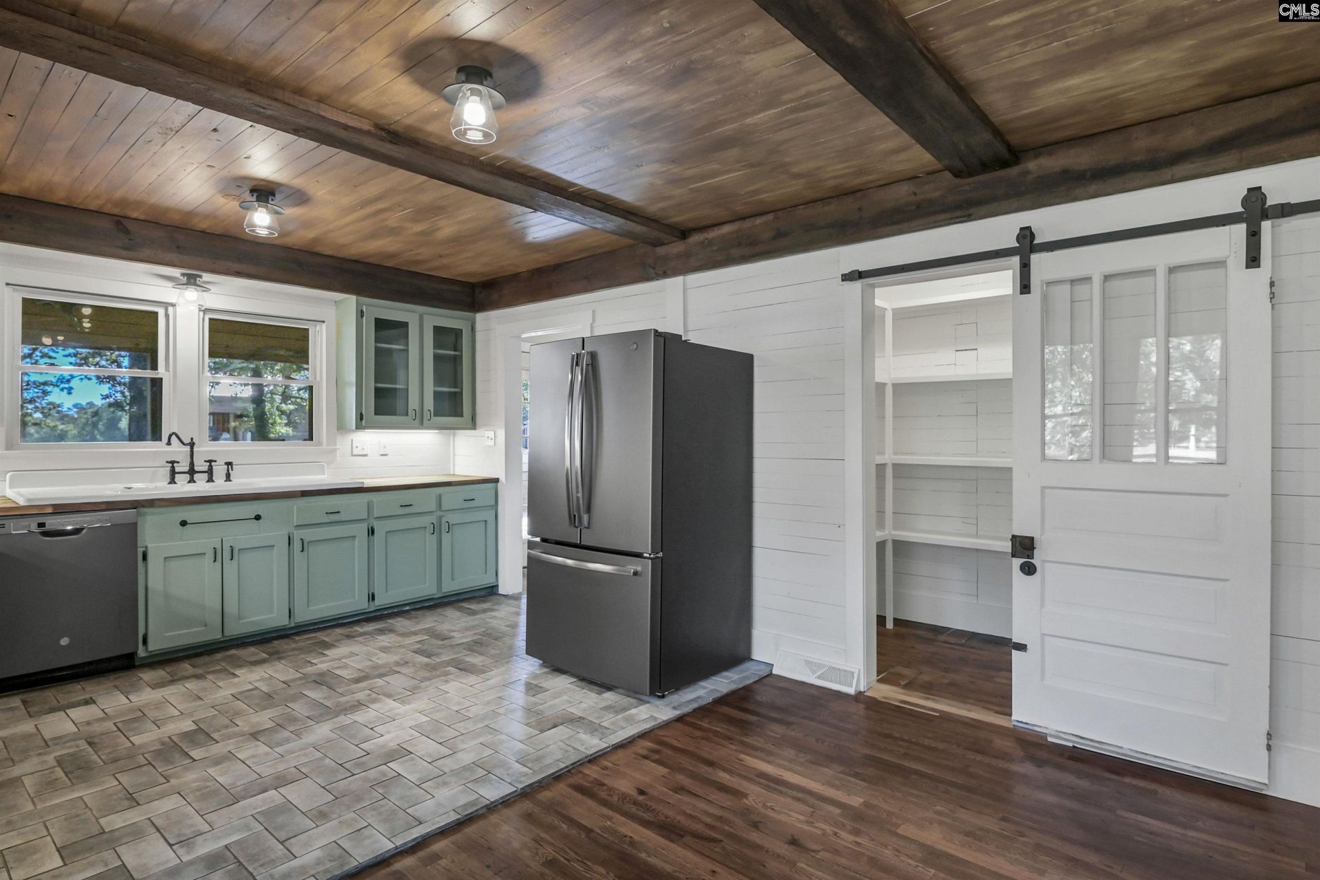 1055 Belo Road Photo 14