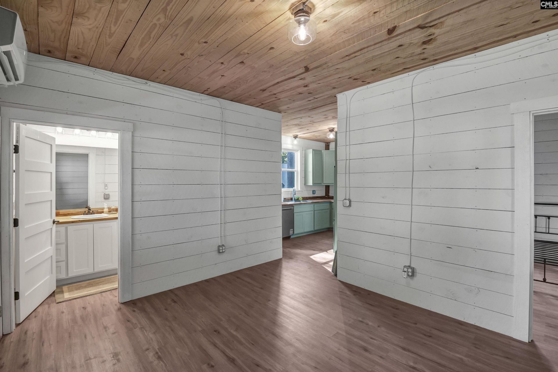 1055 Belo Road Photo 47