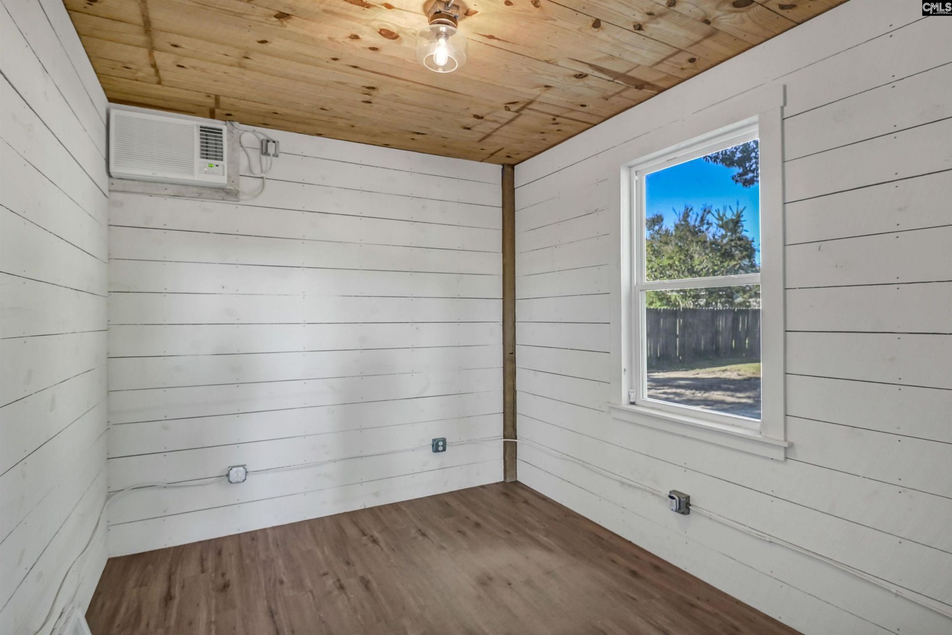 1055 Belo Road Photo 56