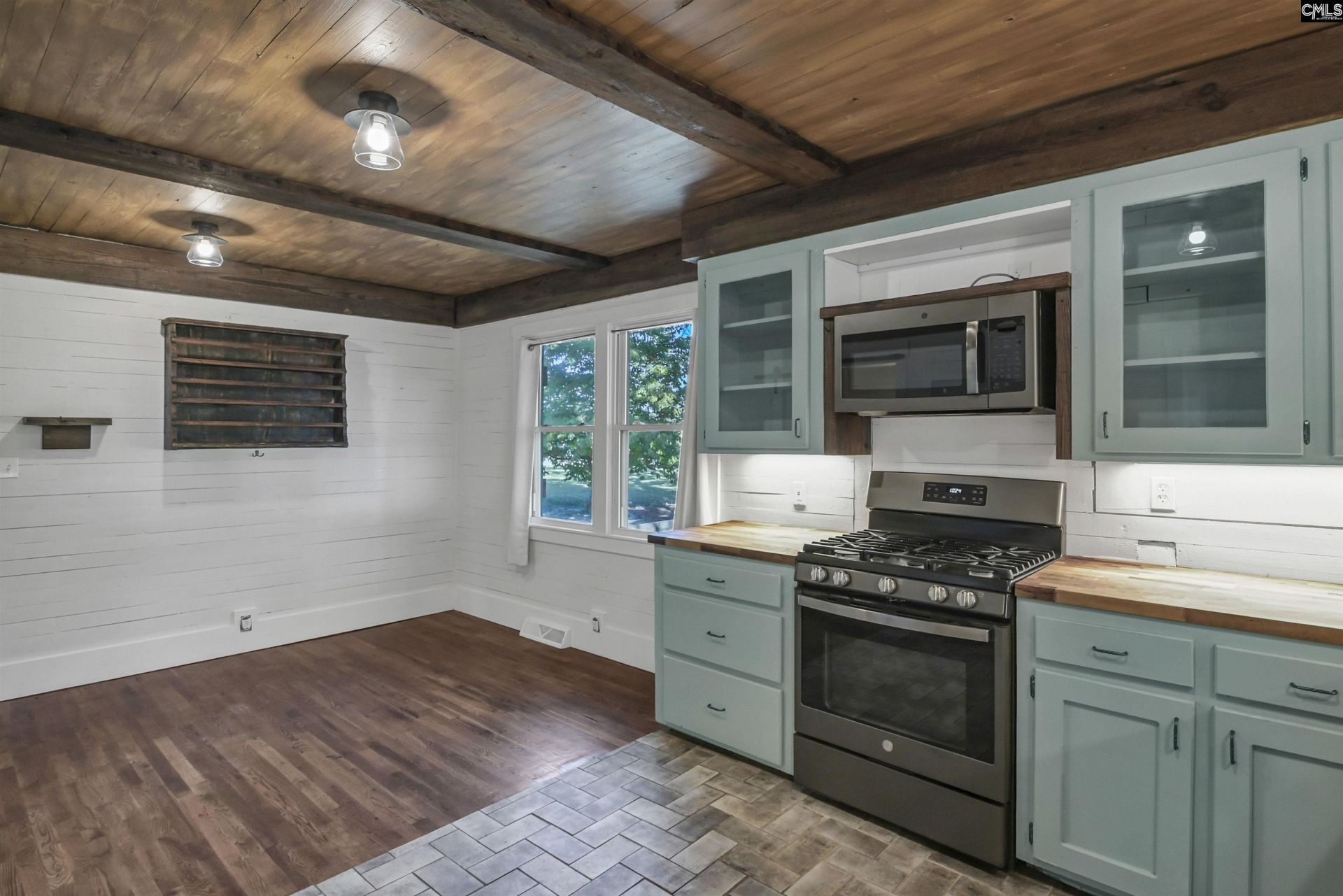 1055 Belo Road Photo 9