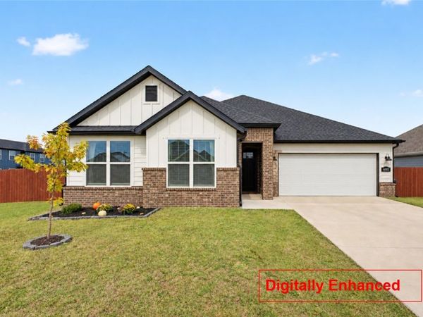 6002 SW Desert Avenue, Bentonville, AR 72713