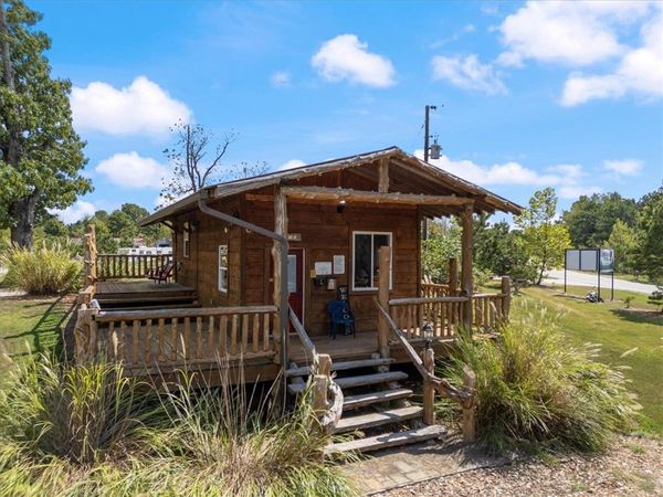 37394 Highway 23 , Huntsville, AR 72740
