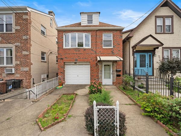 3270 Middletown Road, Bronx, NY 10465