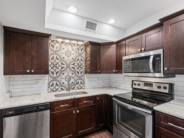 1186 CHAMBERLAIN DR, Unit 1, Memphis, TN 38119