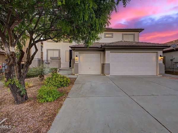 4326 W KENAI Drive, New River, AZ 85087