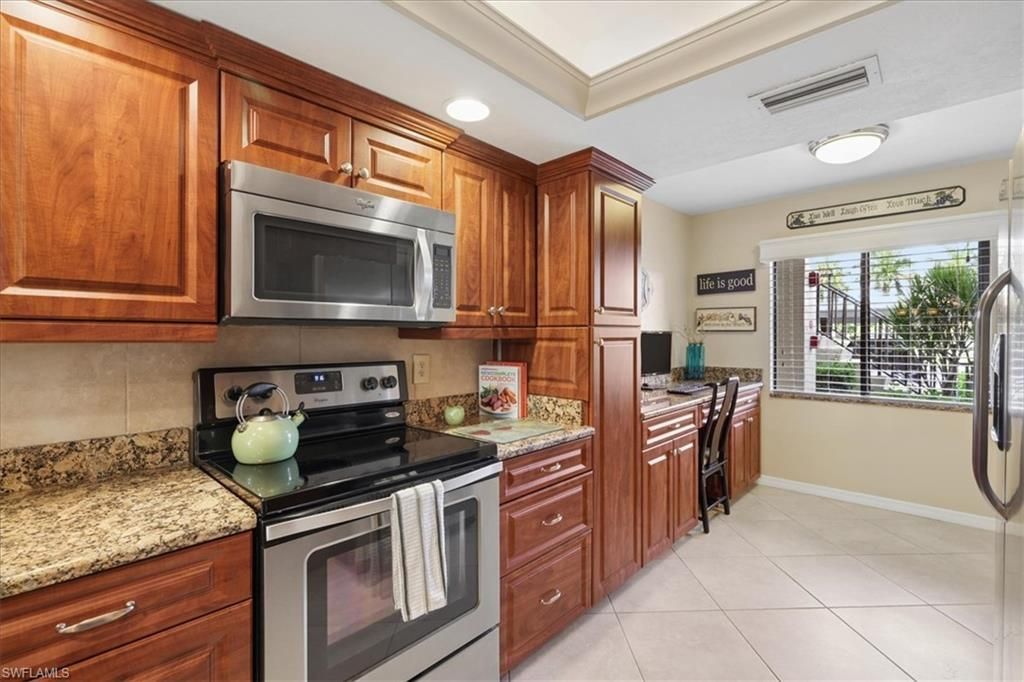 13071 Cross Creek Blvd, Unit 403, Fort Myers, FL 33912 Photo
